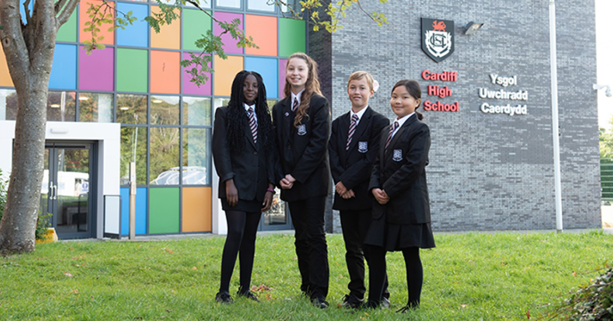 Creu gweledigaeth ar gyfer gwelliant parhaus Estyn